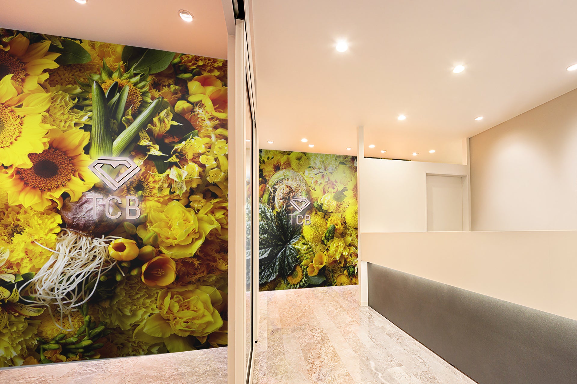 【東北地方初】美容クリニック「TCB東京中央美容外科 仙台駅前院」が7⽉1⽇（土）より、休診日がなくなりフルオープンになりましたのサブ画像1_仙台駅前院受付ロビー